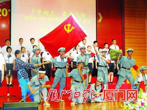 iQOO 13Pro很大胆:越界直屏+5480mAh电池,六边形战士