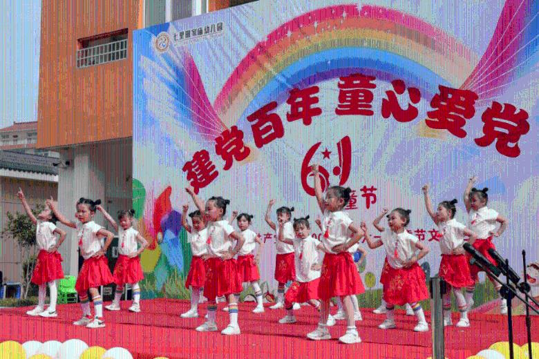 回归后主场首秀&多特三连胜,桑乔晒照致谢球队和球迷
