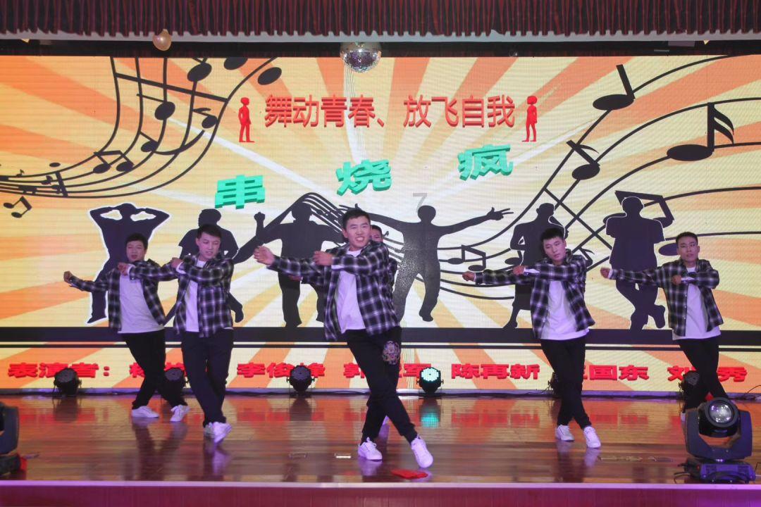 探索天涯,畅谈女朋友晚上打电话,怎么破?交流平台